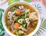 Hình bước làm 3 của món Bánh canh mực,giò sống và nấm