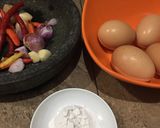 Foto langkah ke 1 dari resep Telor Gulung Bumbu Padang.