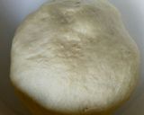 Foto langkah ke 2 dari resep Roti Beruang Isi Selai Kurma.