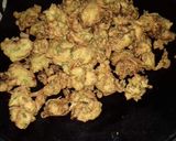 A picture of step 4 of Crispy Pakoray.