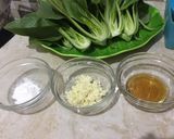 Foto langkah ke 1 dari resep Pakcoy Garlic ala Resto.