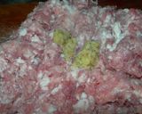 A picture of step 5 of Two Ways to Make Red Yeast Cabbage and Yellow Chive Dumplings (Boiled Dumplings + Potstickers).