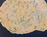 A picture of step 5 of Bathua paratha.