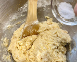 Foto del paso 4 de la receta: Brioche con mermelada de frambuesa