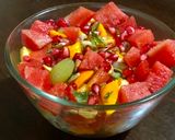 A picture of step 4 of Fruit salad with dried fruits.