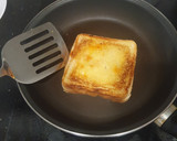 Foto del paso 2 de la receta: Sándwich de sobrasada y emmental