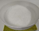 A picture of step 2 of Dahi recipe.