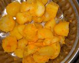 પિરો નેપાલી આલુ દમ & સેલ રોટી(dum aalu and sell roti recipe in gujarati) રેસીપી સ્ટેપ2ફોટો