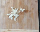 Foto del paso 2 de la receta: Garbanzos con tomate y repollo