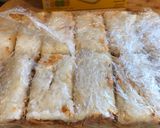 A picture of step 7 of Chicken/Tuna Lemper.
