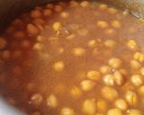 A picture of step 1 of Kathiawari cholay.
