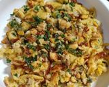 Foto langkah ke 4 dari resep Omelete Bayam Simple Enak🍳😍.