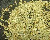 A picture of step 1 of Roasted Sunflower Seeds Chikki.
