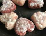 A picture of step 3 of ★meat wrapped rice ball★.