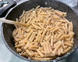 Une image de l'étape 11 de Gratin de macaronis au jambon cru, poivron jaune et emmental.