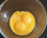 फ्लफी ऑम्लेट (omelette recipe in marathi) रेसिपी स्टेप 1 फोटो
