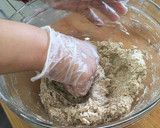 Foto del paso 2 de la receta: Pan casero árabe con semillas