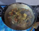 A picture of step 8 of Paanch Mishali Torkari (Mix Veg).