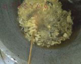 Foto langkah ke 3 dari resep Sosis Gulung Telor (Sostel).