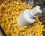 Foto del paso 2 de la receta: BUDÍN DE CHOCLOS🌽🌽🧅🥚🌽🌽