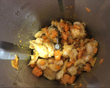 Foto del paso 10 de la receta: Empanadillas de pollo, huevo y batata (versión mambo y normal)