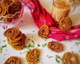 મેથી ની ચકરી (Methi Chakri Recipe In Gujarati) રેસીપી સ્ટેપ4ફોટો