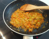 Foto del paso 3 de la receta: Mini tortilla de verduras