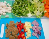 Foto langkah ke 1 dari resep Tumis sayur campur sari... simpel🙏.. bumbu iris.