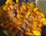 A picture of step 7 of Bihari Style Dry Parwal Aloo Masala.