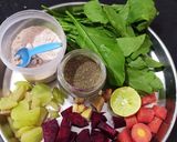 પાલક બીટ સૂપ (Spinach Beetroot soup Recipe In Gujarati) રેસીપી સ્ટેપ1ફોટો