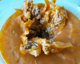 Foto del paso 5 de la receta: Manteca "colorá"casera con carne. Partimos de los chicharrones