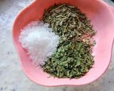 Gambar langkah 6 resipi Sup Cendawan Berkrim.
