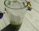 Foto langkah ke 3 dari resep Butterfly Pea Matcha Latte.