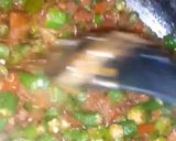 A picture of step 3 of Masala Bhindi.
