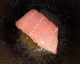 Foto langkah ke 3 dari resep Salmon with butterlemon and garlic 🍋.