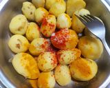 A picture of step 1 of Punjabi Dum Aloo.