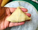 ম্যাগি স্টাফড সিঙ্গারা (Maggi stuffed singara recipe in Bengali) রেসিপি ধাপ - 6 ছবি