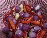 Foto langkah ke 3 dari resep Sambal cumi asin pete.