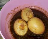 Foto langkah ke 6 dari resep Telur Masak Kecap.