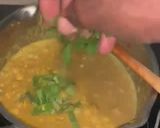 Une image de l'étape 14 de Doubles et son chutney de mangue.