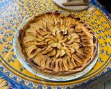 Une image de l'étape 8 de Tarte aux pommes et fudge écossais.