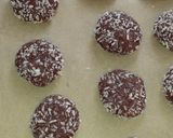 Une image de l'étape 2 de Gateaux aux chocolat et noix de coco.
