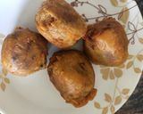 A picture of step 3 of Aloo Bonda.