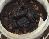 A picture of step 5 of Eggless DBC Death by Chocolates Cake 🍰.