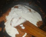 A picture of step 4 of Mushroom in red thai gravy.