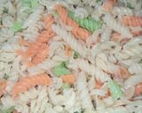 A picture of step 1 of Pasta with green veggies and schezwan chutney.