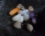 Foto langkah ke 2 dari resep Peyek Udang Enak.