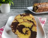 Foto langkah ke 5 dari resep Marmer Roll Cake Brownie.