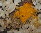 A picture of step 2 of Lentil and Vermicelli Soup.
