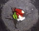 Foto langkah ke 1 dari resep Rujak Cuka Bumbu Ulek.